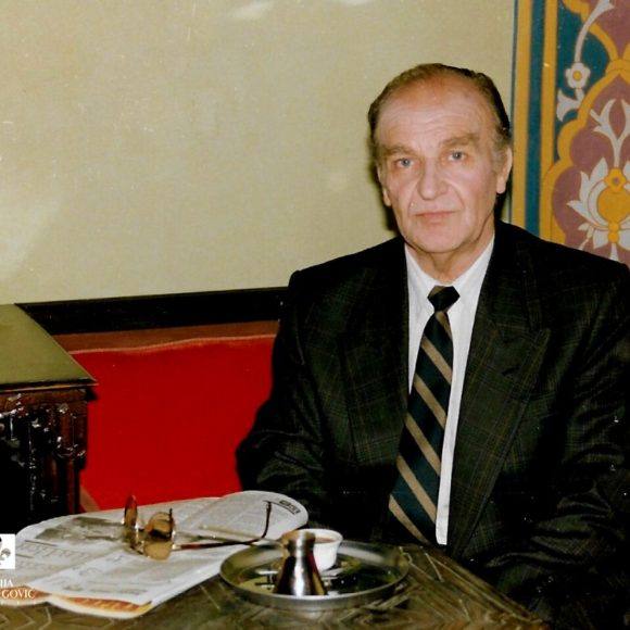Alija Izetbegović – čovjek i historija Biserje.ba, Piše: Prof. dr. Sanjin Kodrić